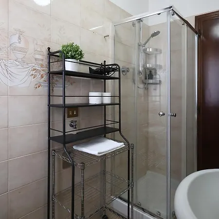 Alby's Apartment, Nella Motor Valley Con Parcheggio Privato *