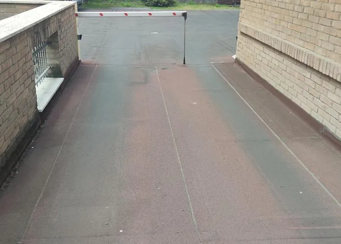 شقة Alby's Apartment, Nella Motor Valley Con Parcheggio Privato *