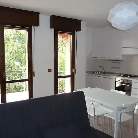 Alby's Apartment, Nella Motor Valley Con Parcheggio Privato