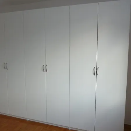 Alby's Apartment, Nella Motor Valley Con Parcheggio Privato *