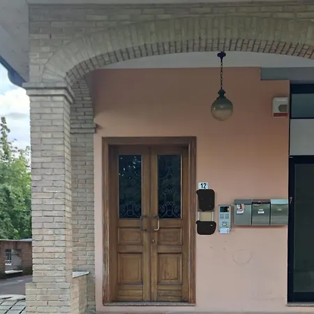 Alby's Apartment, Nella Motor Valley Con Parcheggio Privato *