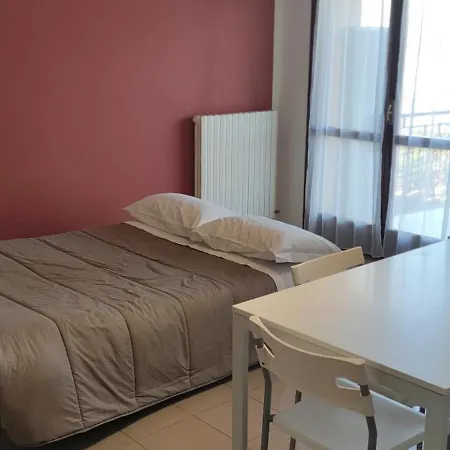 Apartment Alby's Apartment, Nella Motor Valley Con Parcheggio Privato