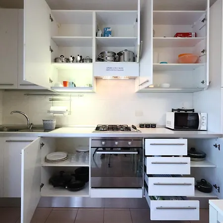 Alby's Apartment, Nella Motor Valley Con Parcheggio Privato *