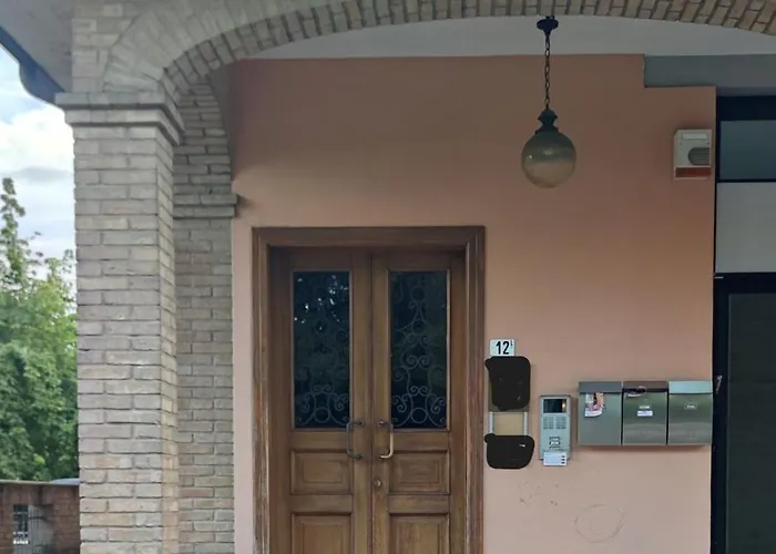 Alby's Apartment, Nella Motor Valley Con Parcheggio Privato *