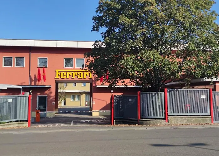 Alby's Apartment, Nella Motor Valley Con Parcheggio Privato *