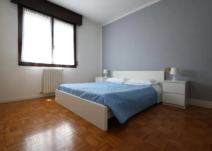 Alby's Apartment, Nella Motor Valley Con Parcheggio Privato