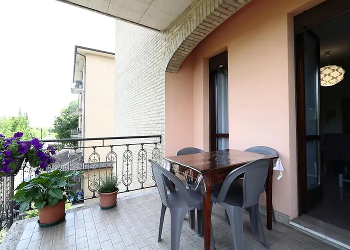 Alby's Apartment, Nella Motor Valley Con Parcheggio Privato Apartman